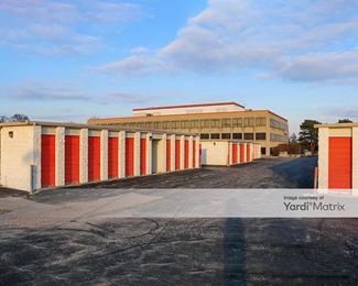 Photo 4 of Public Storage - 665 Big Timber Road, Elgin, IL