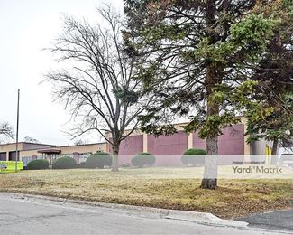 Photo 2 of A Best Self Storage - 2333 Wisconsin Avenue, Downers Grove, IL