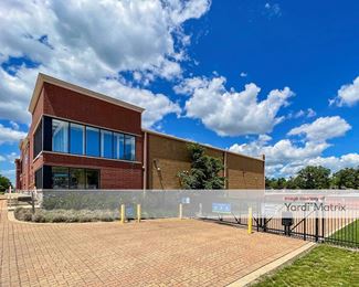 Photo 2 of SmartStop Self Storage - 1910 East Algonquin Road, Algonquin, IL