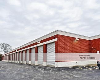 Photo 2 of Lock Up Self Storage, The - 755 Plainfield Road, Willowbrook, IL