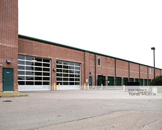 Photo 2 of U-Stor-It - 145 West Irving Park Road, Streamwood, IL