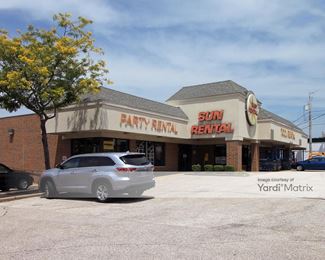 Photo 2 of Sun Rental - 7467 Mentor Avenue, Mentor, OH
