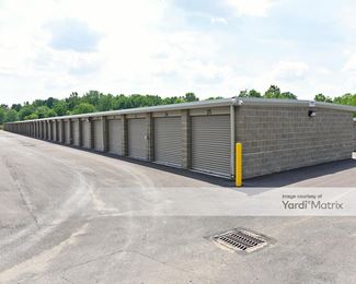 Photo 4 of Vista Storage of Green - 3046 Myersville Road, Uniontown, OH