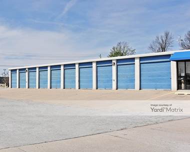 Storage Units for Rent available at 1809 South Aspen Avenue, Broken Arrow, OK 74012