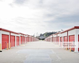 Photo 3 of Public Storage - 1646 North 9th Street, Broken Arrow, OK