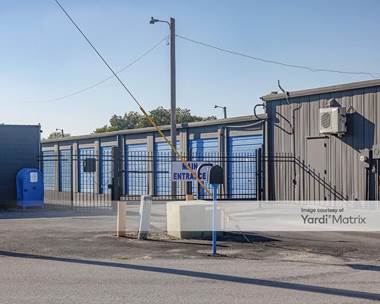 Storage Units for Rent available at 711 South Moretz Avenue, Claremore, OK 74017
