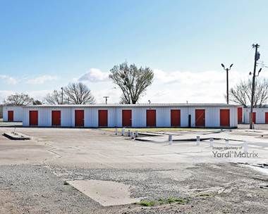 Storage Units for Rent available at 512 Frisco Avenue, Henryetta, OK 74437