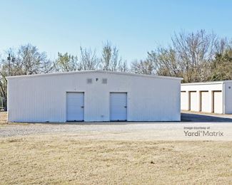 Photo 4 of Arborstone Storage - 512 Frisco Avenue, Henryetta, OK