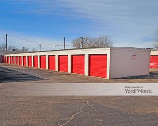 Photo 2 of U-Store-It - 2328 Lakeview Drive, Amarillo, TX