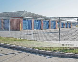 Photo 4 of Move It Self Storage - 6001 McArdle Road, Corpus Christi, TX