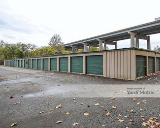 Photo 5 of Storage Rentals of America - 1001 Bridge Street, North Huntingdon, PA