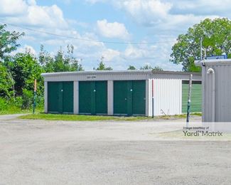 Photo 4 of Storage Rentals of America - 303 West Harbor Road, New Castle, PA