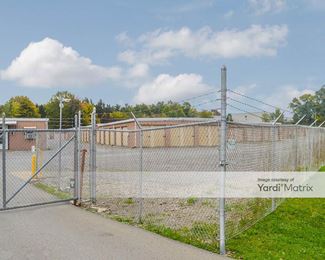 Photo 2 of Wilmington Mini Storage Co - 343 Honey Bee Lane, New Castle, PA