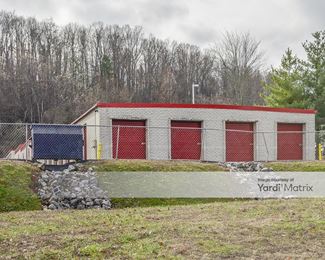 Photo 5 of iStorage - 4318 Middlebrook Pike, Knoxville, TN