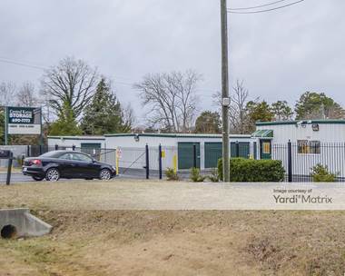 Storage Units for Rent available at 7440 Oak Ridge Hwy, Knoxville, TN 37931