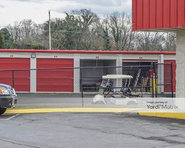 Storage Units for Rent available at 142 Airport Plaza Blvd, Alcoa, TN 37701