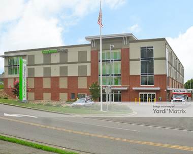 Storage Units for Rent available at 8627 Middlebrook Pike, Knoxville, TN 37923