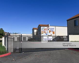 Photo 2 of Santa Maria Way Self Storage - 2600 Santa Maria Way, Santa Maria, CA