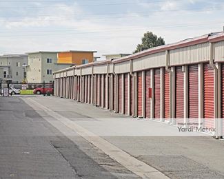 Photo 4 of Security Public Storage - 271 Sun Way, Salinas, CA