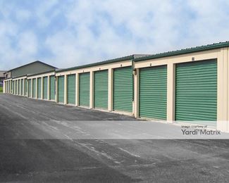Photo 3 of Floit Brothers Self Storage - 416 Wyman Street, Sycamore, IL
