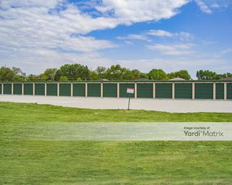 Photo 2 of Stor-Mor Mini Storage - 1317 Route 31, Oswego, IL