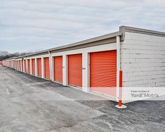 Photo 2 of Public Storage - 801 Joliet Road, Willowbrook, IL