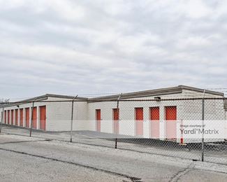 Photo 4 of Public Storage - 801 Joliet Road, Willowbrook, IL
