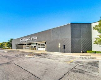 Photo 2 of Extra Space Storage - 450 Airport Road, Elgin, IL