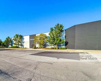 Photo 4 of Extra Space Storage - 450 Airport Road, Elgin, IL