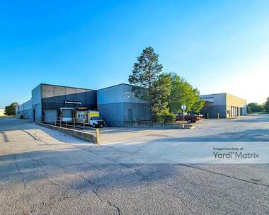 Storage Units for Rent available at 450 Airport Road, Elgin, IL 60123