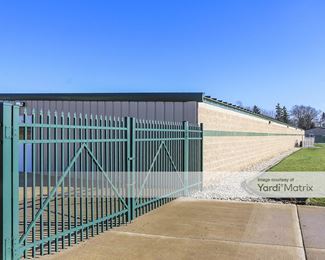 Photo 4 of Lock It Self Storage - 1370 Horizon Drive, Johnsburg, IL