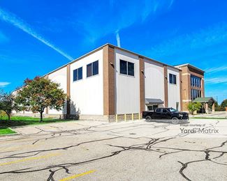 Photo 4 of Extra Space Storage - 2301 West Algonquin Road, Algonquin, IL