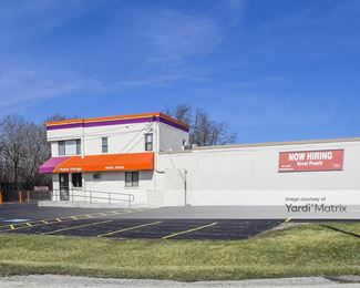Photo 2 of Public Storage - 17 West 170 Roosevelt Road, Oakbrook Terrace, IL