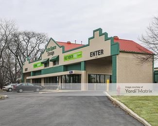 Photo 1 of Extra Space Storage - 1255 Townline Road, Mundelein, IL