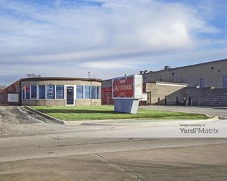 Photo 2 of Safeway Self-Storage - 15821 Arroyo Drive, Oak Forest, IL