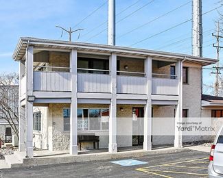 Photo 1 of iStorage - 1505 Old Deerfield Road, Highland Park, IL