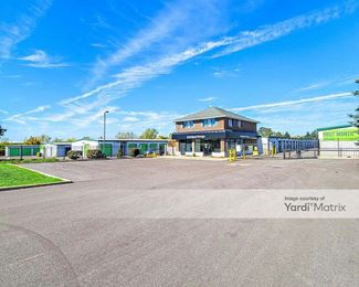 Photo 2 of Extra Space Storage - 737 South Rand Road, Lake Zurich, IL