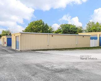Photo 2 of Storage Rentals of America - 500 East Ridge Road, Griffith, IN