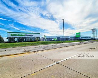 Photo 1 of Extra Space Storage - 3200 Holeman Avenue, South Chicago Heights, IL