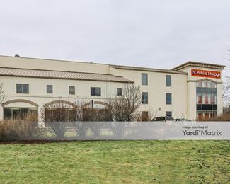 Photo 2 of Public Storage - 555 East Aptakisic Road, Buffalo Grove, IL