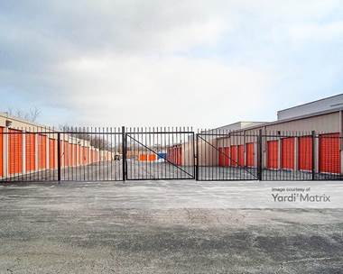 Storage Units for Rent available at 20909 Western Avenue, Chicago Heights, IL 60411