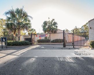 Photo 2 of Public Storage - 1439 Folly Road, Charleston, SC