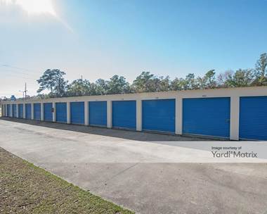 Storage Units for Rent available at 616 Johnnie Dodds Blvd, Mount Pleasant, SC 29464