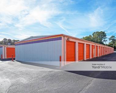 Storage Units for Rent available at 5715 Dorchester Road, Charleston, SC 29418