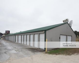Photo 4 of Moncks Corner Storage - 623 Rembert C Dennis Blvd, Moncks Corner, SC