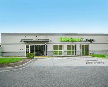 Storage Units for Rent available at 2130 North Main Street, Summerville, SC 29483