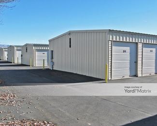 Photo 4 of StorageMart - 827 East State Street, Eagle, ID