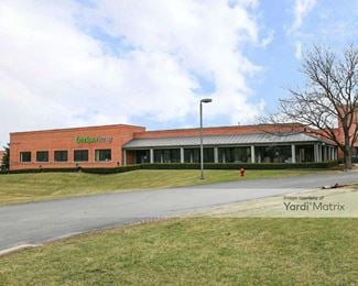 Photo 1 of Extra Space Storage - 1455 South Barrington Road, Barrington, IL