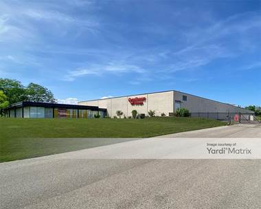 Storage Units for Rent available at 300 East 11 Route 22, Lake Zurich, IL 60047