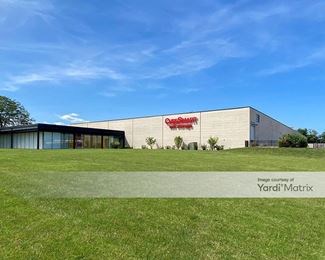Photo 4 of CubeSmart Self Storage - 300 East 11 Route 22, Lake Zurich, IL